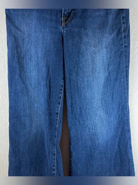 Frame High Rise Le Palazzo Wide Leg Jeans in Orlena - Picture 7 of 15